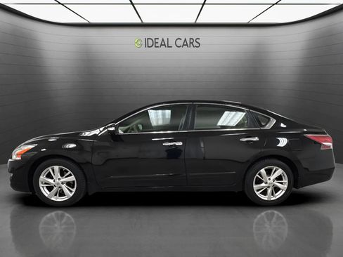 Used 2015 Nissan Altima 2.5 SL w/ Technology Package FWD image 8
