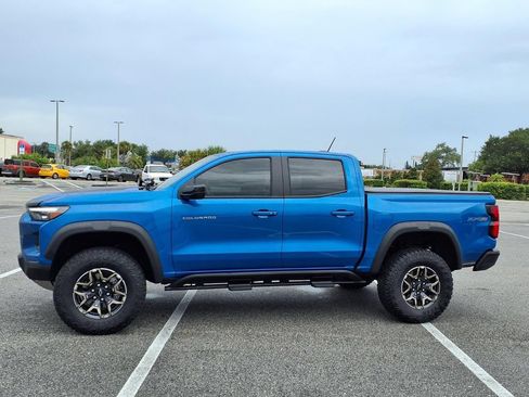 Used 2024 Chevrolet Colorado ZR2 w/ ZR2 Convenience Package III AWD/4WD image 4