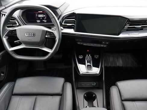 Used 2023 Audi Q4 e-tron Premium Plus w/ Premium Plus AWD/4WD image 22
