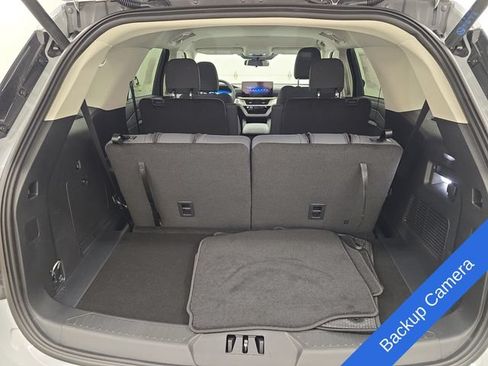 Certified 2026 Ford Explorer Active AWD/4WD image 16
