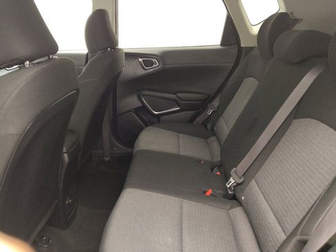Used 2022 Kia Soul GT-Line FWD image 18
