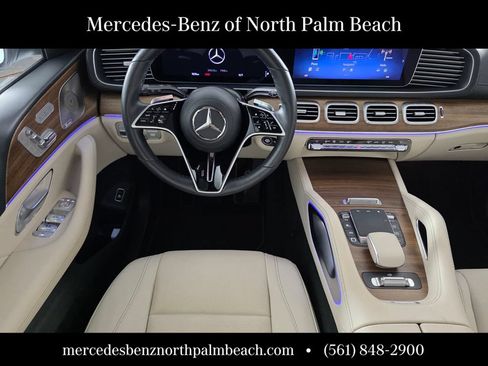 Certified 2025 Mercedes-Benz GLS 450 4MATIC image 10