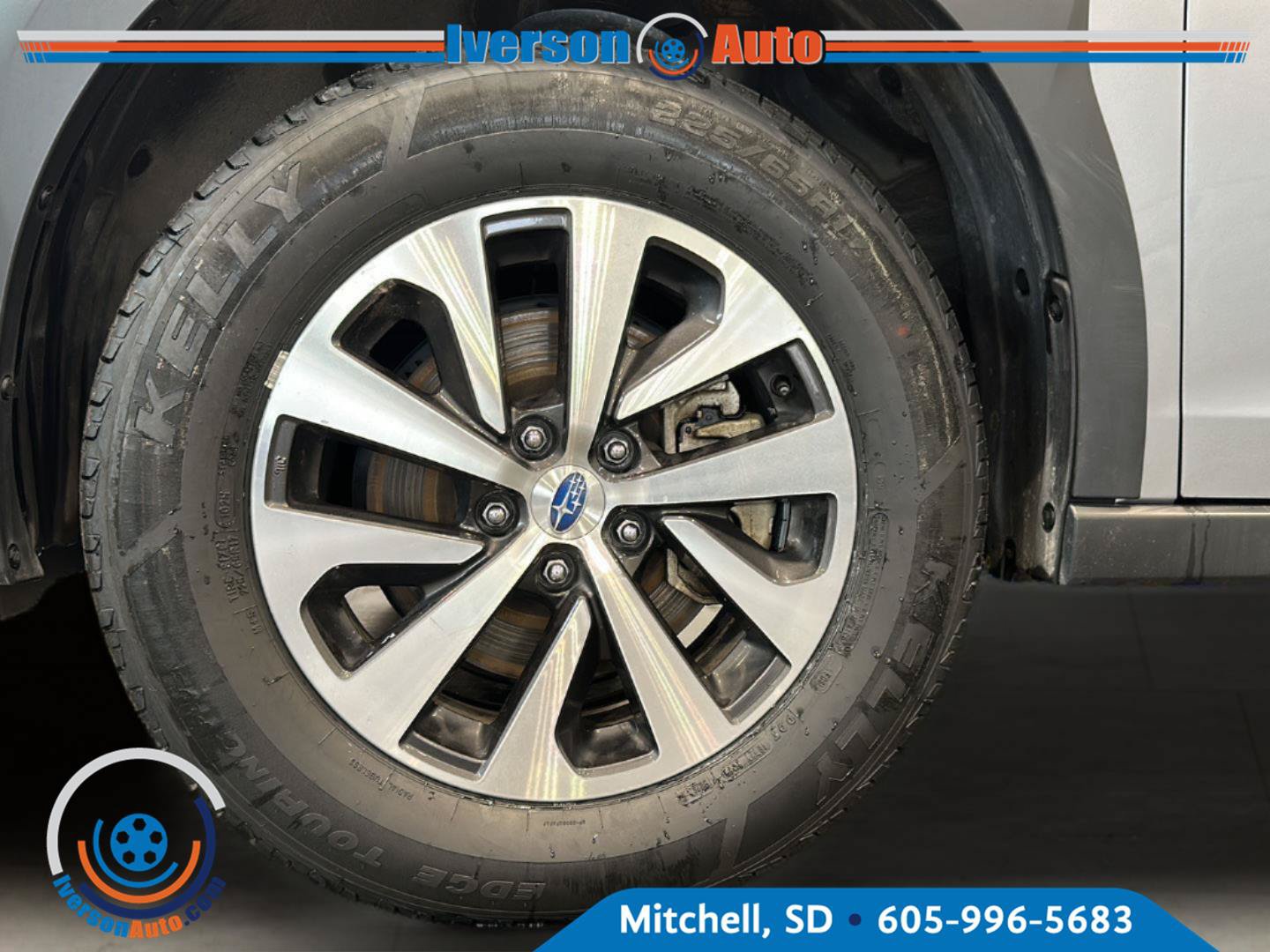 Used 2025 Subaru Outback Premium AWD/4WD image 9