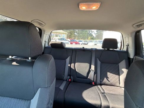 Used 2015 Toyota Tundra SR5 image 9