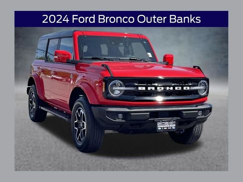 Used 2024 Ford Bronco Outer Banks AWD/4WD image 1