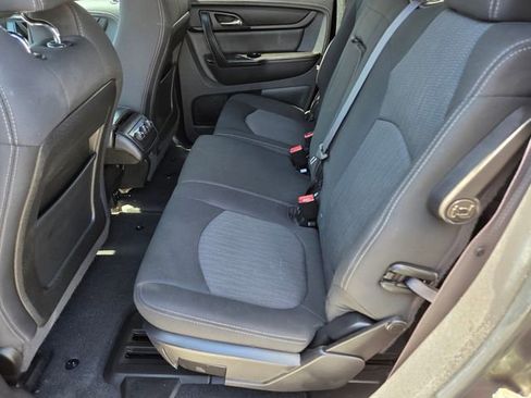 Certified 2015 Chevrolet Traverse LT image 11