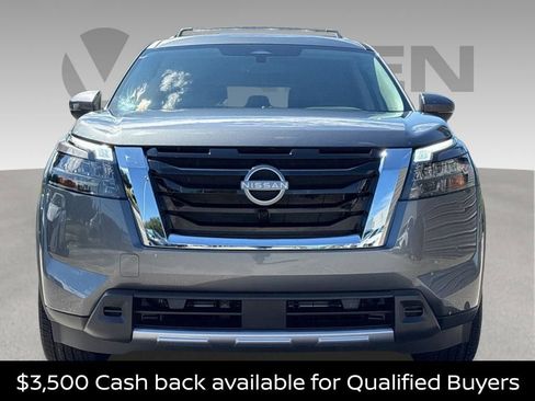 New 2026 Nissan Pathfinder SL FWD image 2