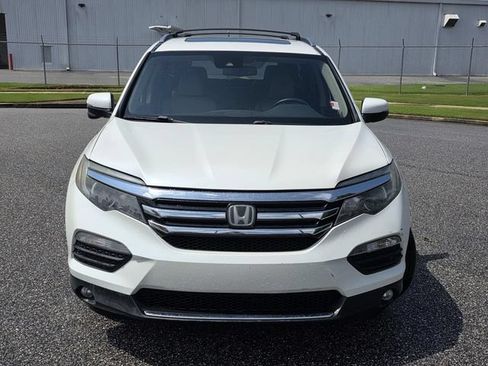 Used 2016 Honda Pilot Touring image 2