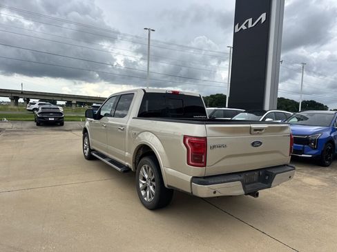 Used 2017 Ford F150 Lariat RWD image 14