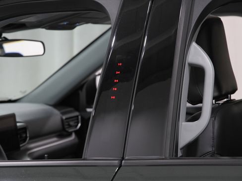 Certified 2023 Ford Explorer XLT w/ Equipment Group 202A image 4