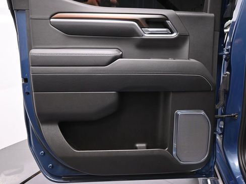 Used 2025 GMC Sierra 1500 Denali image 17