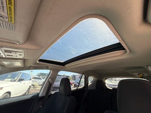 Used 2014 Toyota RAV4 XLE FWD image 14