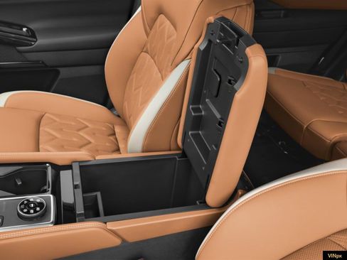 New 2026 Nissan Pathfinder Platinum image 12