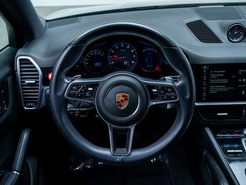 Used 2019 Porsche Cayenne AWD/4WD image 11