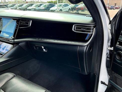 Used 2024 Jeep Grand Wagoneer L Series II w/ Quick Order Packagew 28T image 15