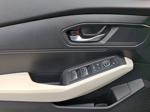 Certified 2023 Honda Accord LX image 12