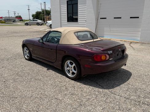 Used 2000 MAZDA MX-5 Miata LS RWD image 5