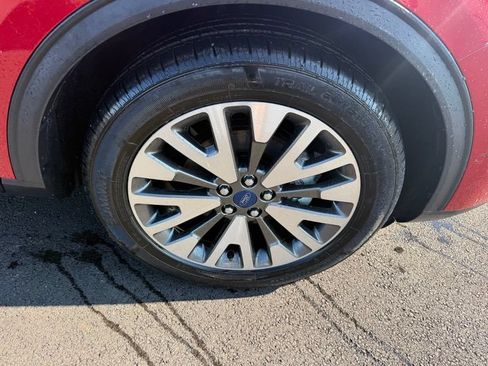 Used 2020 Ford Escape Titanium AWD/4WD image 18