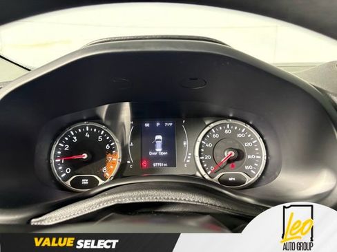 Used 2015 Jeep Renegade Sport w/ Power & Air Group FWD image 7