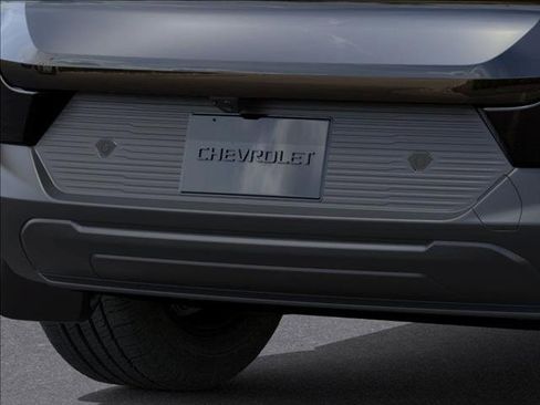 New 2026 Chevrolet Equinox EV LT image 14