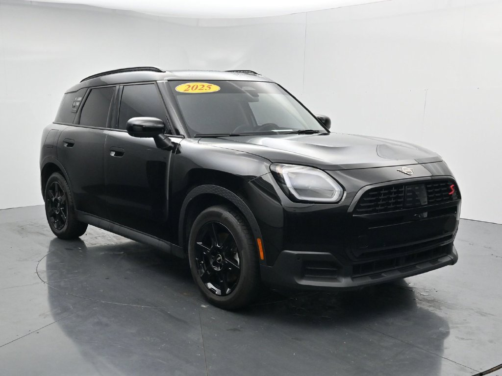 Used 2025 MINI Cooper Countryman S AWD/4WD image 2