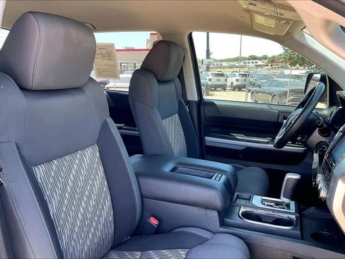 Used 2021 Toyota Tundra SR5 RWD image 12