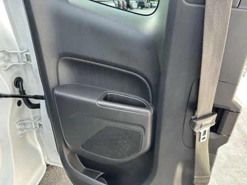 Used 2020 Chevrolet Colorado LT w/ Safety Package image 26