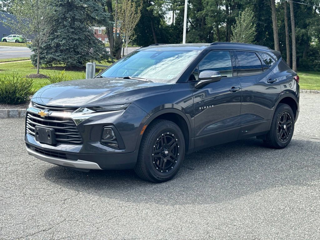 Used 2022 Chevrolet Blazer LT AWD/4WD image 3