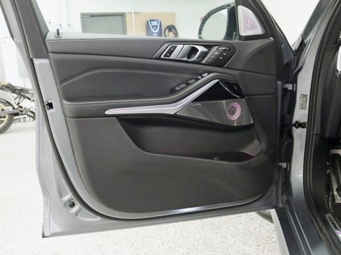 Used 2023 BMW X7 M60i w/ Executive Package image 37