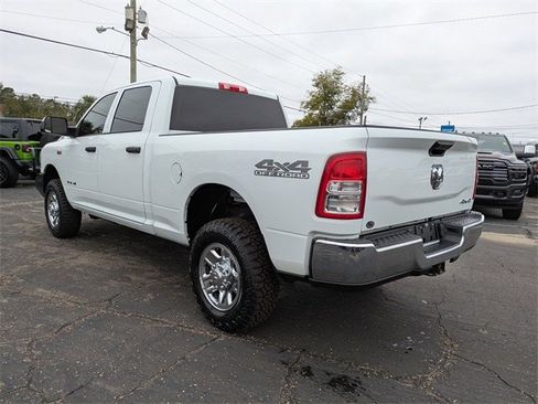 Used 2022 RAM 2500 Tradesman w/ Chrome Appearance Group image 6