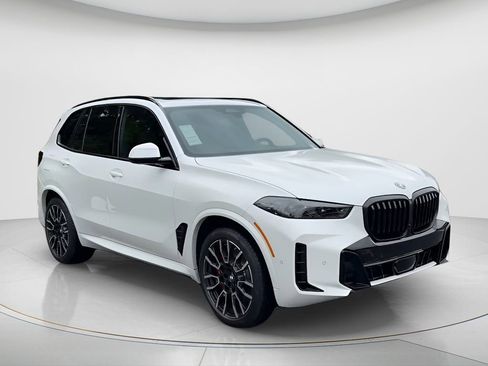 New 2026 BMW X5 xDrive50e w/ M Sport Package image 8