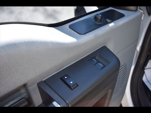 Used 2014 Ford F350 XL w/ Power Equipment Group image 17