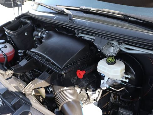 Used 2021 Mercedes-Benz Sprinter 2500 image 20