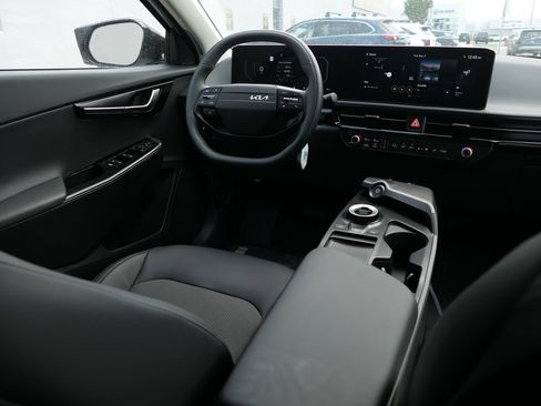 New 2025 Kia EV6 Light w/ Light LR Technology Package image 24