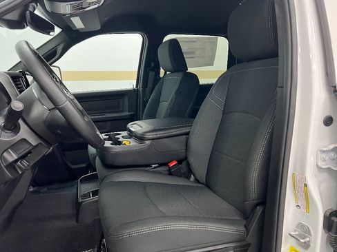 New 2026 RAM 3500 Tradesman AWD/4WD image 6