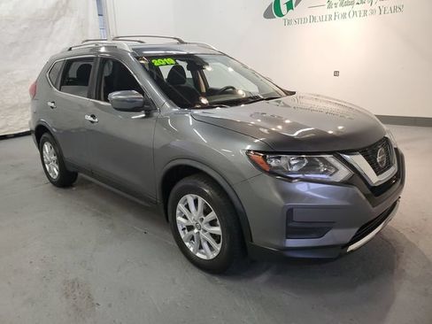Used 2019 Nissan Rogue SV AWD/4WD image 7