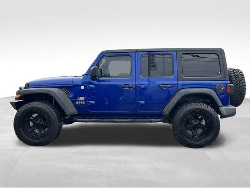 Used 2018 Jeep Wrangler Unlimited Sport S image 4