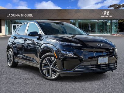 Used 2023 Hyundai Kona SE w/ Cargo Package