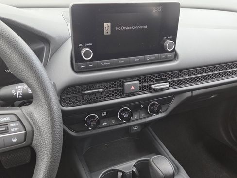 Used 2023 Honda HR-V LX image 28