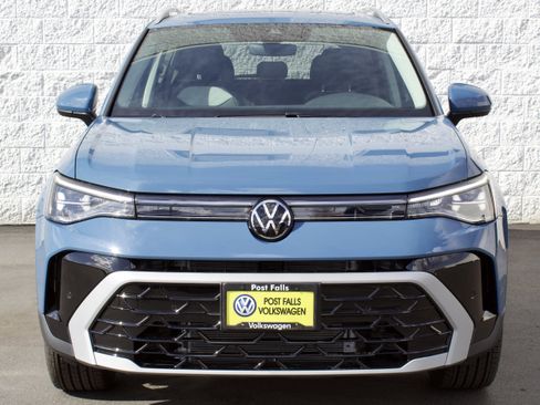 New 2026 Volkswagen Taos SEL AWD/4WD image 2
