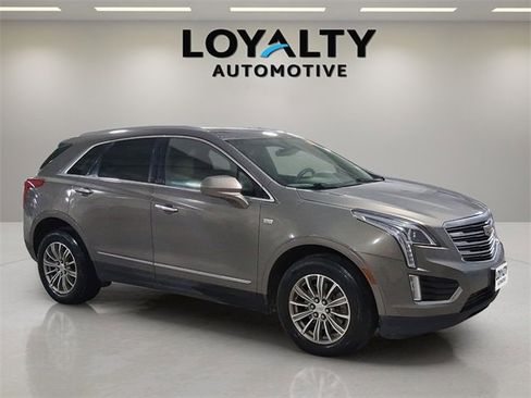 Used 2018 Cadillac XT5 Luxury w/ Driver Awareness Package image 7