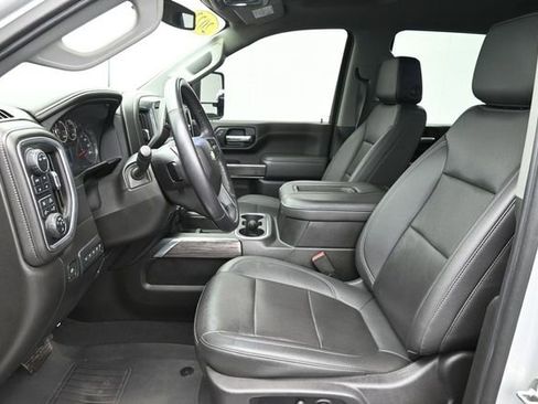 Used 2022 Chevrolet Silverado 2500 LTZ w/ LTZ Plus Package AWD/4WD image 27