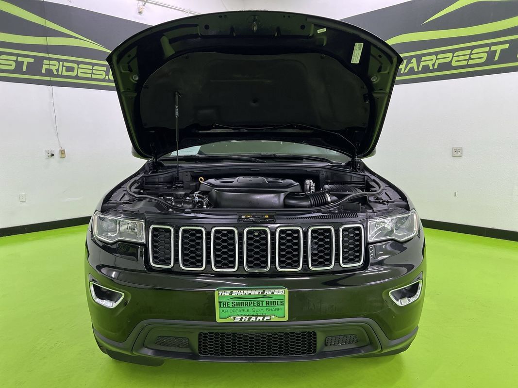 Used 2022 Jeep Grand Cherokee Laredo E AWD/4WD image 4