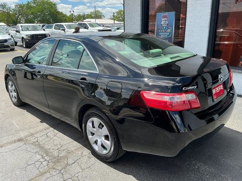 Used 2009 Toyota Camry FWD image 5