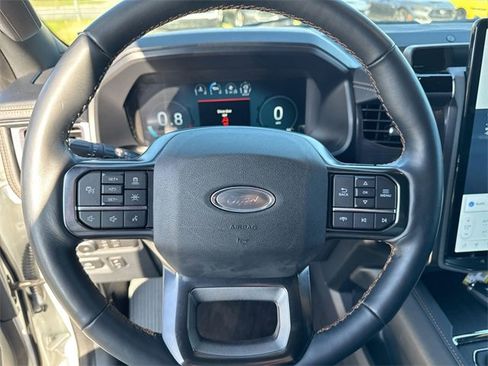 Used 2022 Ford Expedition Platinum image 15