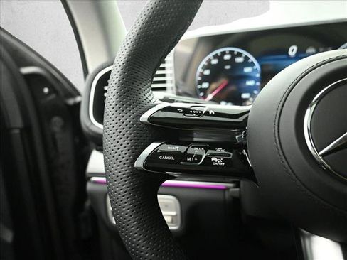 Used 2026 Mercedes-Benz GLS 450 4MATIC image 15