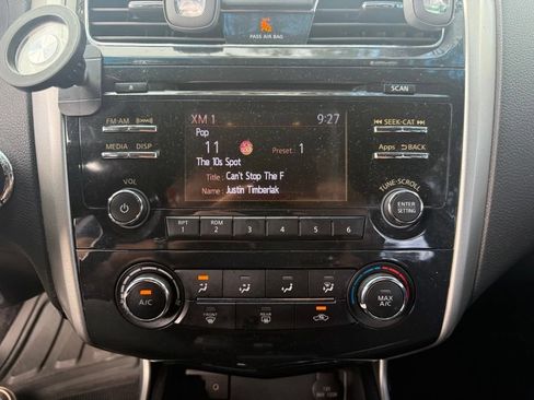 Used 2015 Nissan Altima 2.5 S w/ Power Driver Seat Package FWD image 17