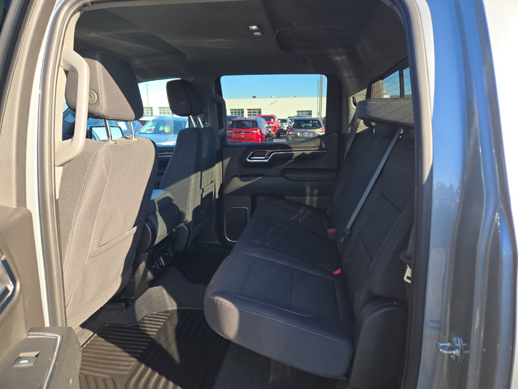Used 2024 Chevrolet Silverado 1500 LT w/ Convenience Package II AWD/4WD image 19