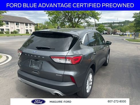 Used 2022 Ford Escape SE w/ Cold Weather Package AWD/4WD image 5