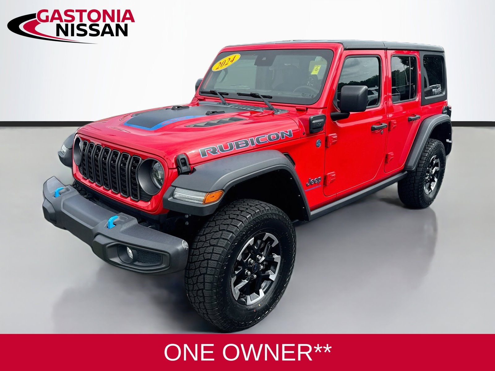 Used 2024 Jeep Wrangler Unlimited Rubicon 4xe AWD/4WD image 3